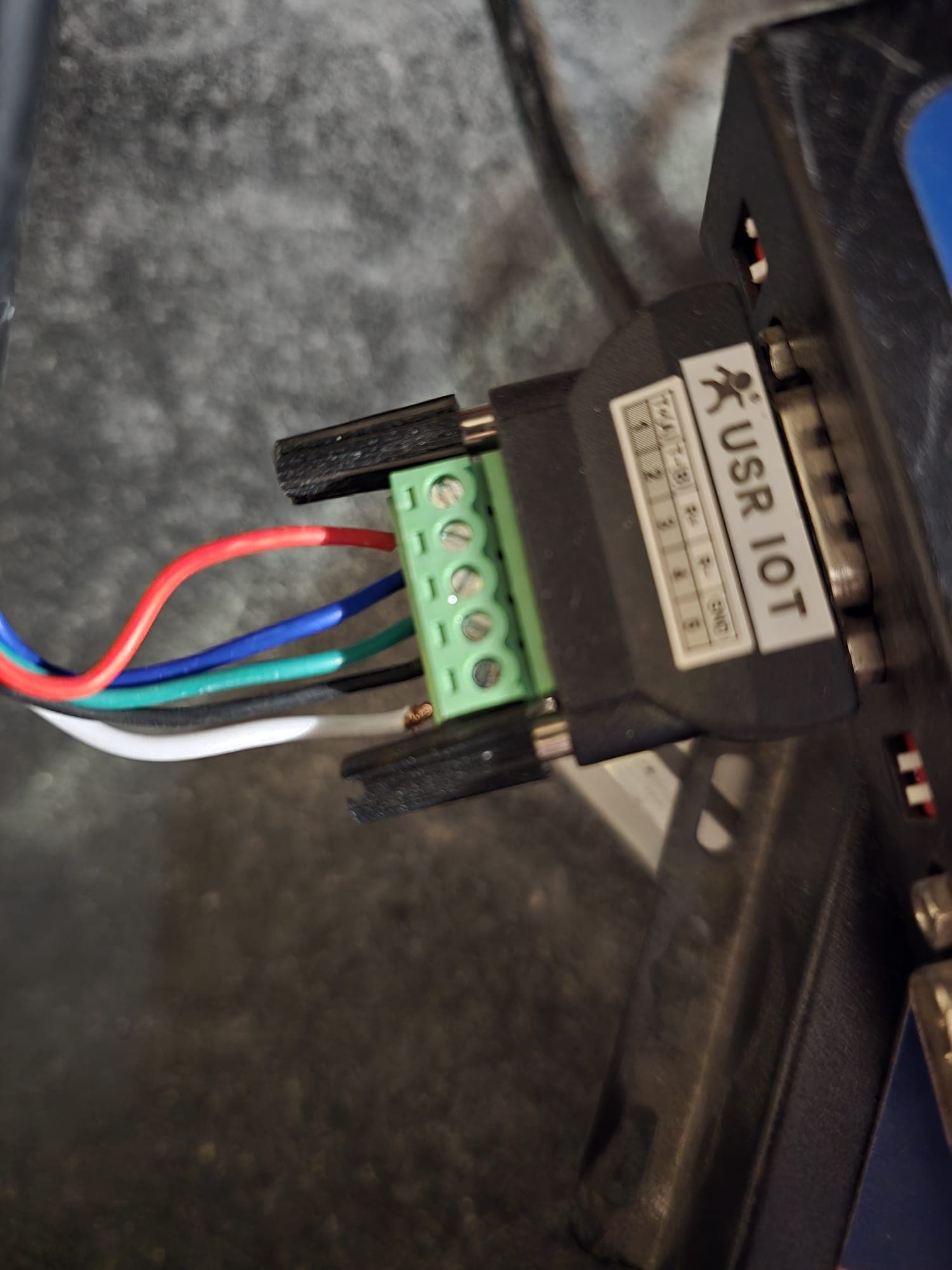 USR-IOT plug controller